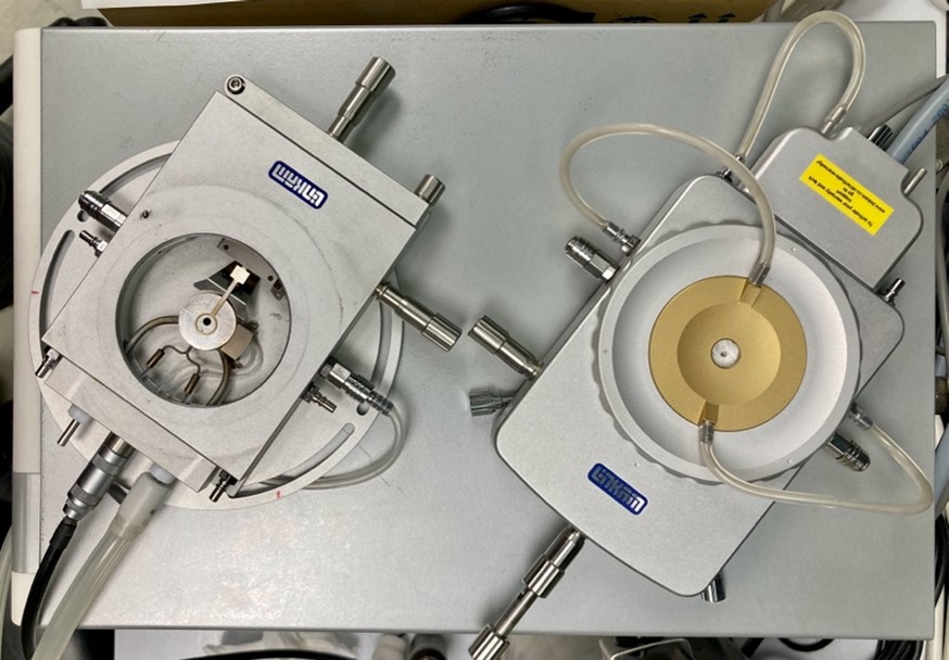 top-down view of the TS1400XY and THMS600 heating and cooling stages