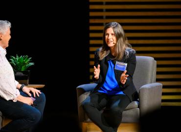 Sarah Finkelstein talks to the audience about the importance of peatlands.